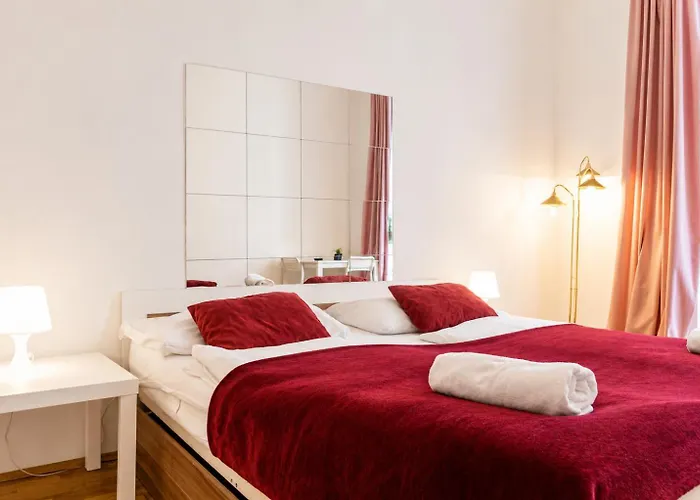 Spacious 3br Next To Belvedere Perfect For Short Term וינה
