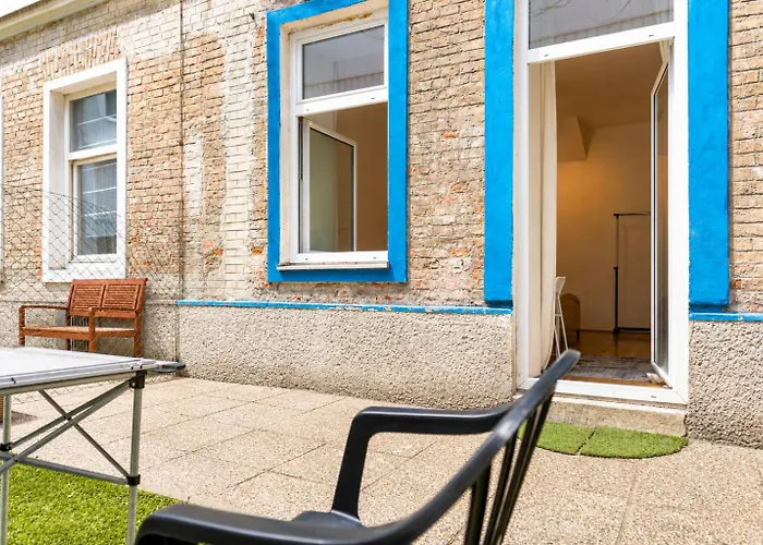 Spacious 3br Next To Belvedere Perfect For Short Term *