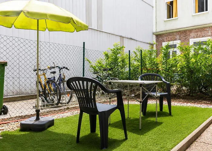 Spacious 3br Next To Belvedere Perfect For Short Term דירה
